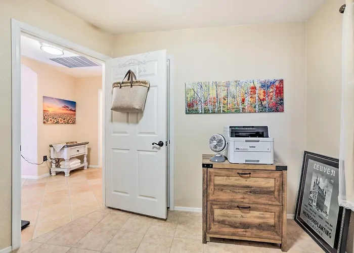 Close To Golf & Hikes! Goodyear Retreat W/ Pool * Liberty
